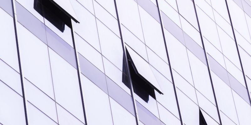 Vidraria ou Vidraçaria: Descubra a Diferença Entre Esses Serviços!